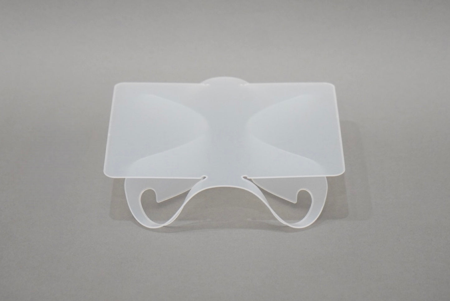 GHOST TABLE □